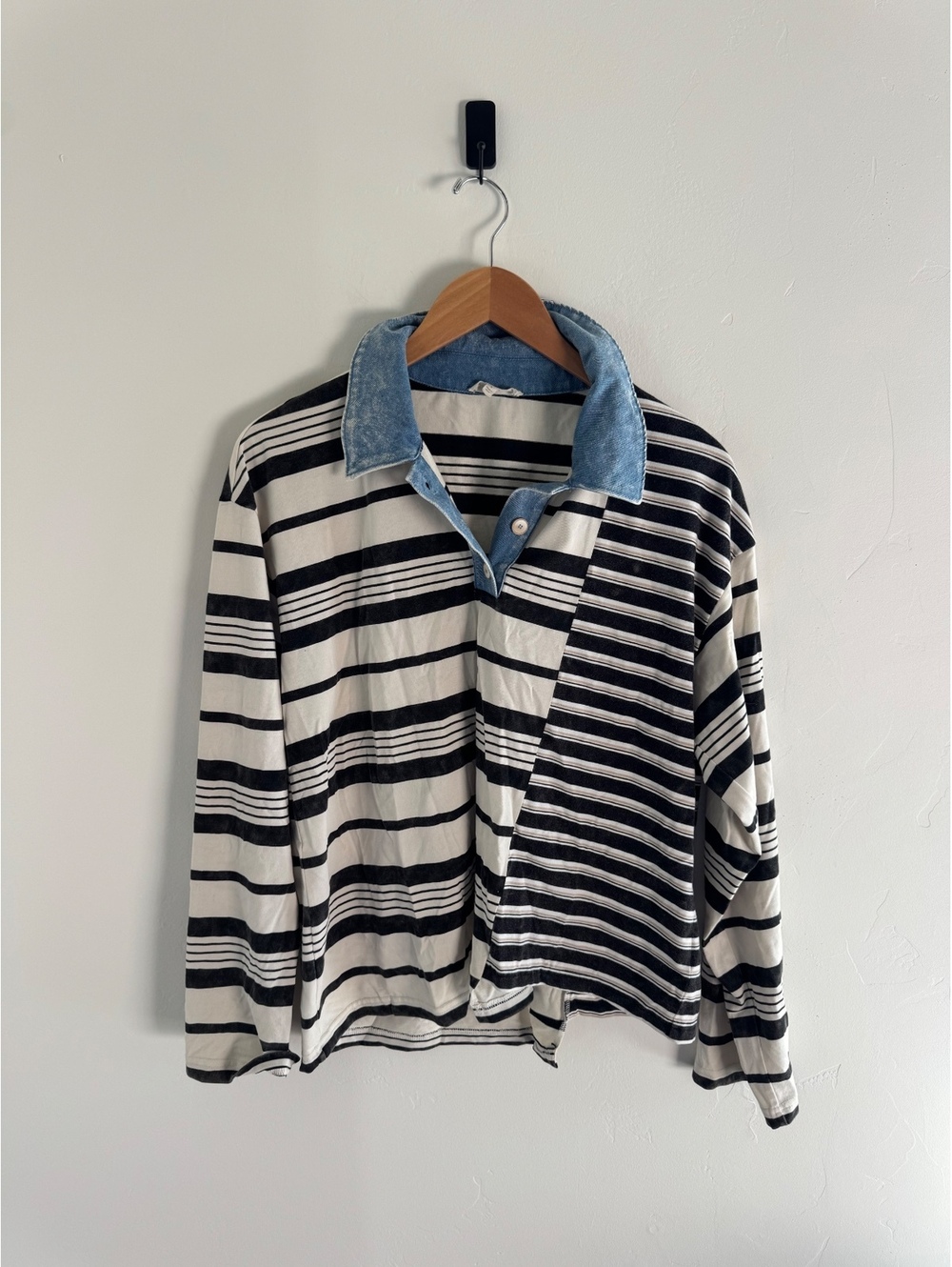 Mystree Striped Long Sleeve Top Size Small Denim Collar Mixed Print